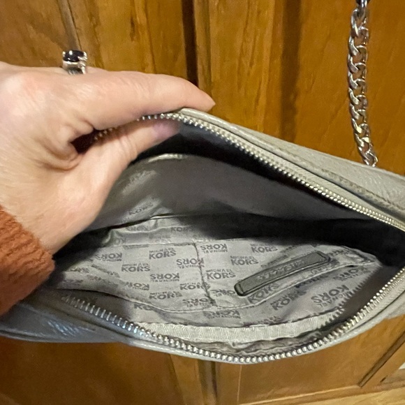 Michael Kors jet set large east west bag - Picture 6 of 8